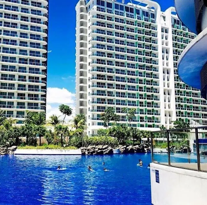 Azure Urban Resort A4 Near Airport Mall With Wavepool Paranaque City Philippines