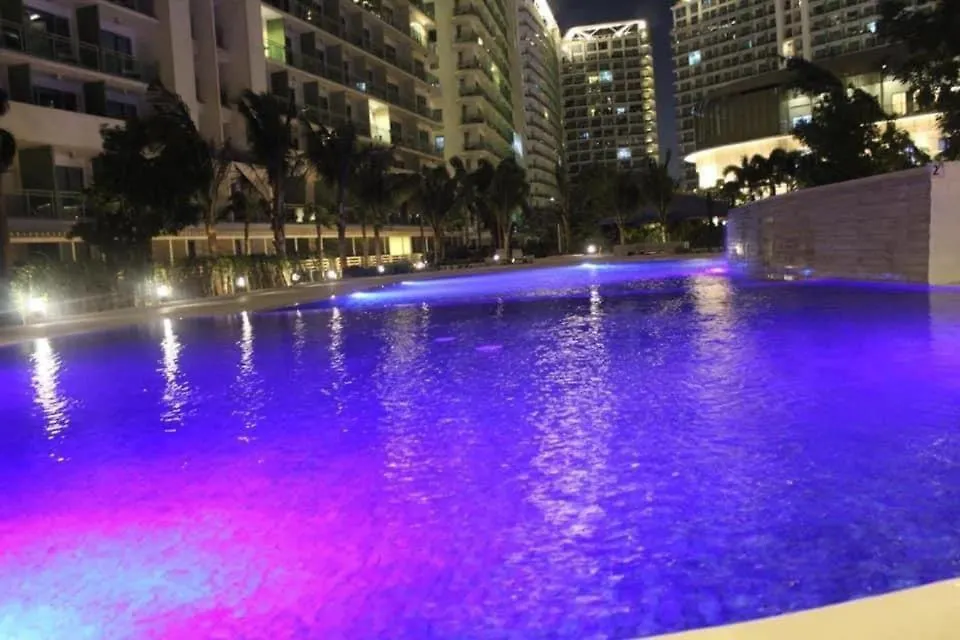 Aparthotel Azure Urban Resort A4 Near Airport Mall With Wavepool Paranaque City